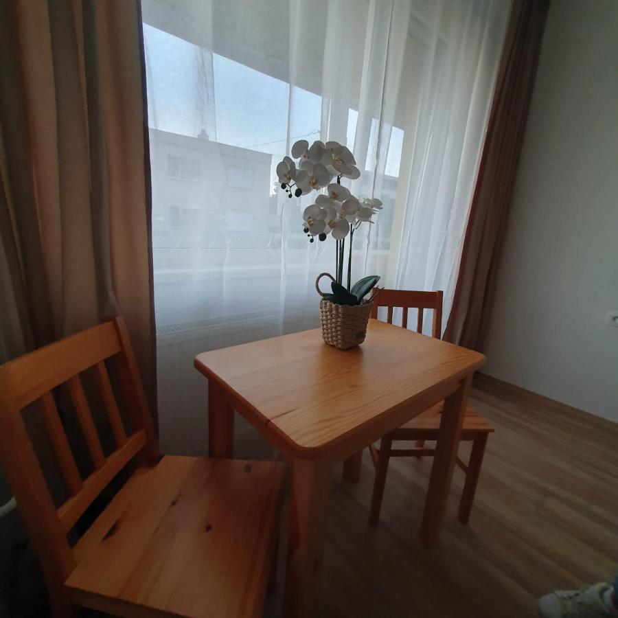 Ubytovanie Funstar Topoľčany Exterior foto