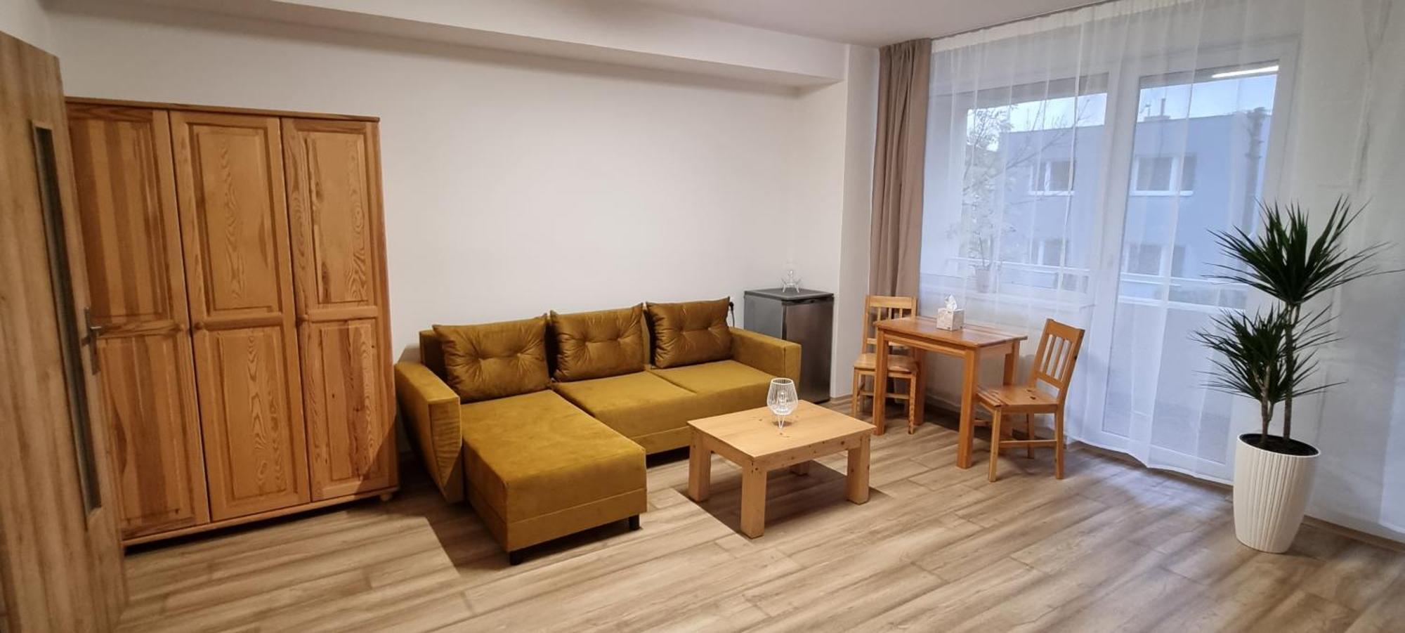 Ubytovanie Funstar Topoľčany Exterior foto